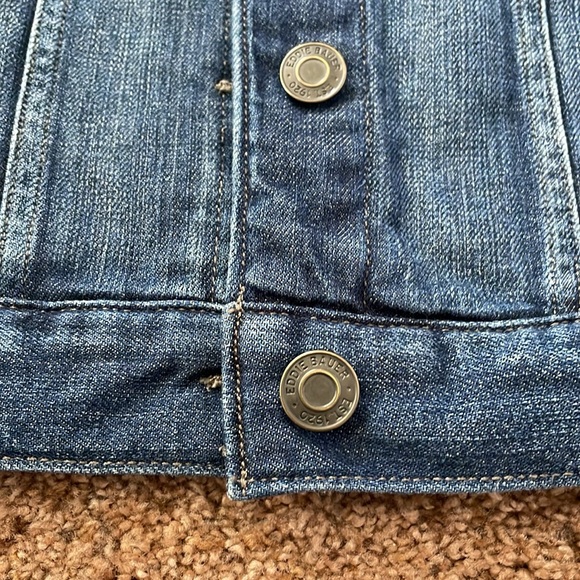 Eddie Bauer Women’s XS Jean Jacket in EUC - Picture 10 of 11
